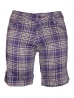 kockás rövidnadrág